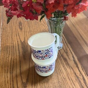 Tupperware stackable floral coffee mugs